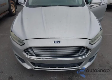 2013 Ford Fusion Se z USA, uszkodzony, nr VIN 3FA6P0HR7DR146688